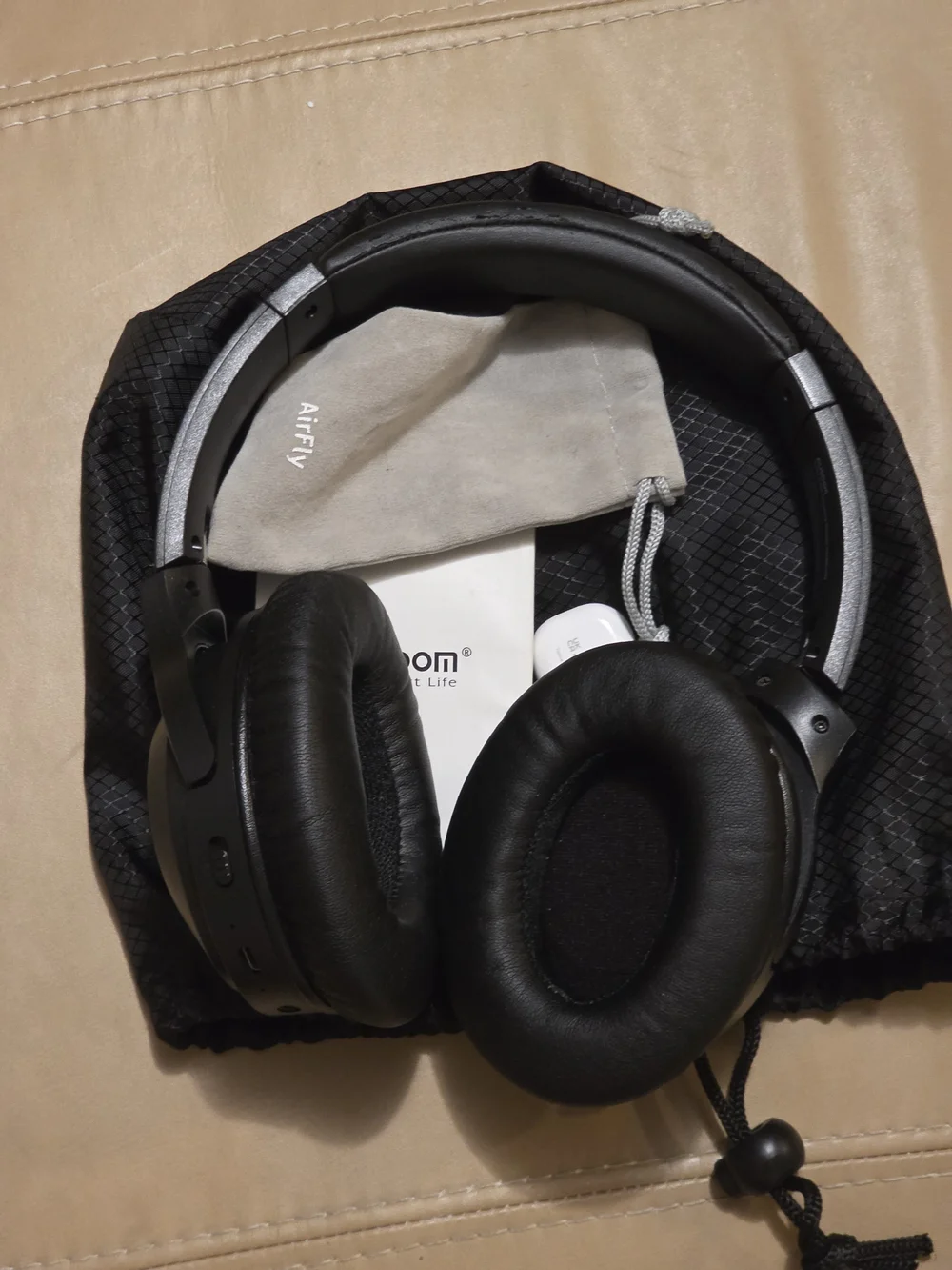 Wireless Over-Ear Bluetooth Noise Canceling Headphones - Black Model Anc1